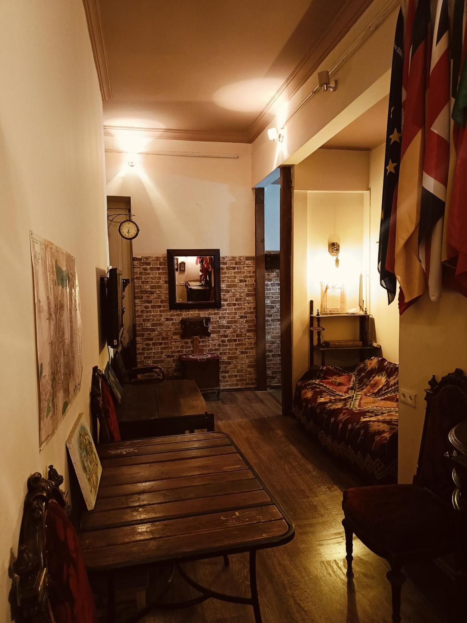 第比利斯伊琳娜旅馆酒店 外观 照片